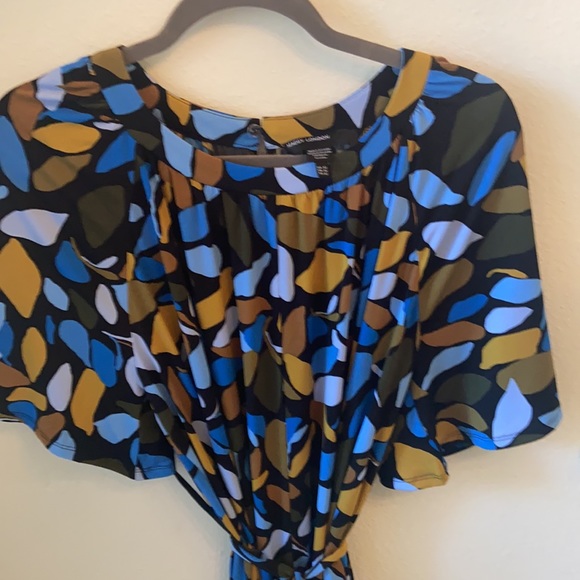 Maggie London dress - Picture 3 of 5